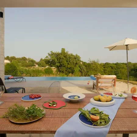 Cala Sonriso For 8 People Near Pula With Heated Pool & Sea View * Krnica